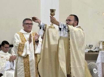 Itatinga celebra a Ordenação Presbiteral do Pe. Matheus José Rodrigues